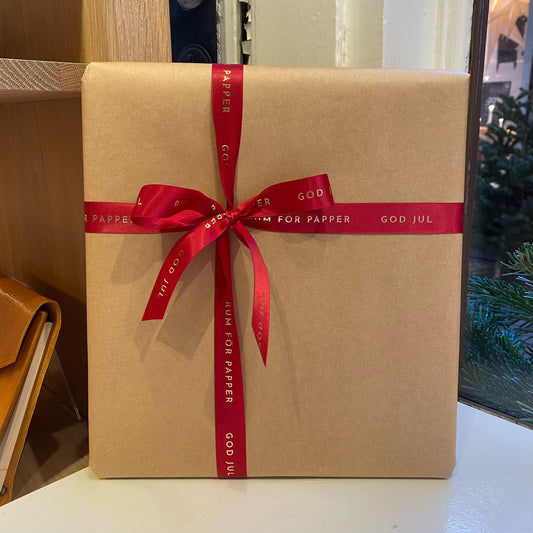 Julklappsinslagning, 4 varianter med sidenband