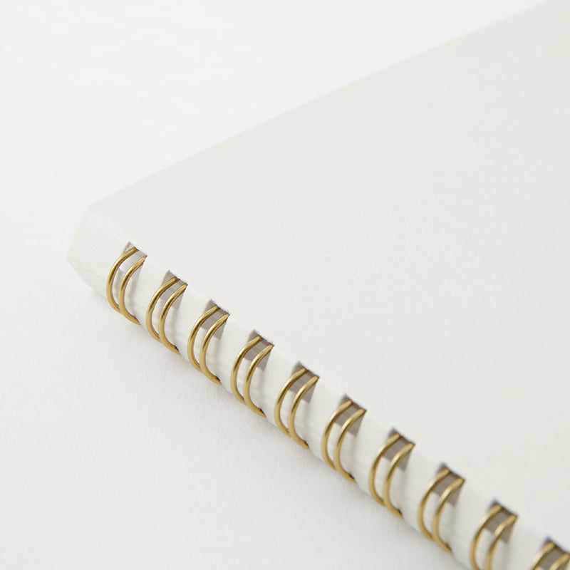Midori Ring Notebook A5 Dot Grid - Två färger