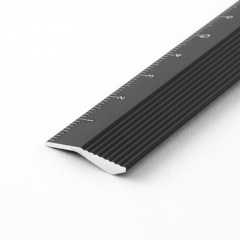 Midori aluminium linjal svart 15 cm